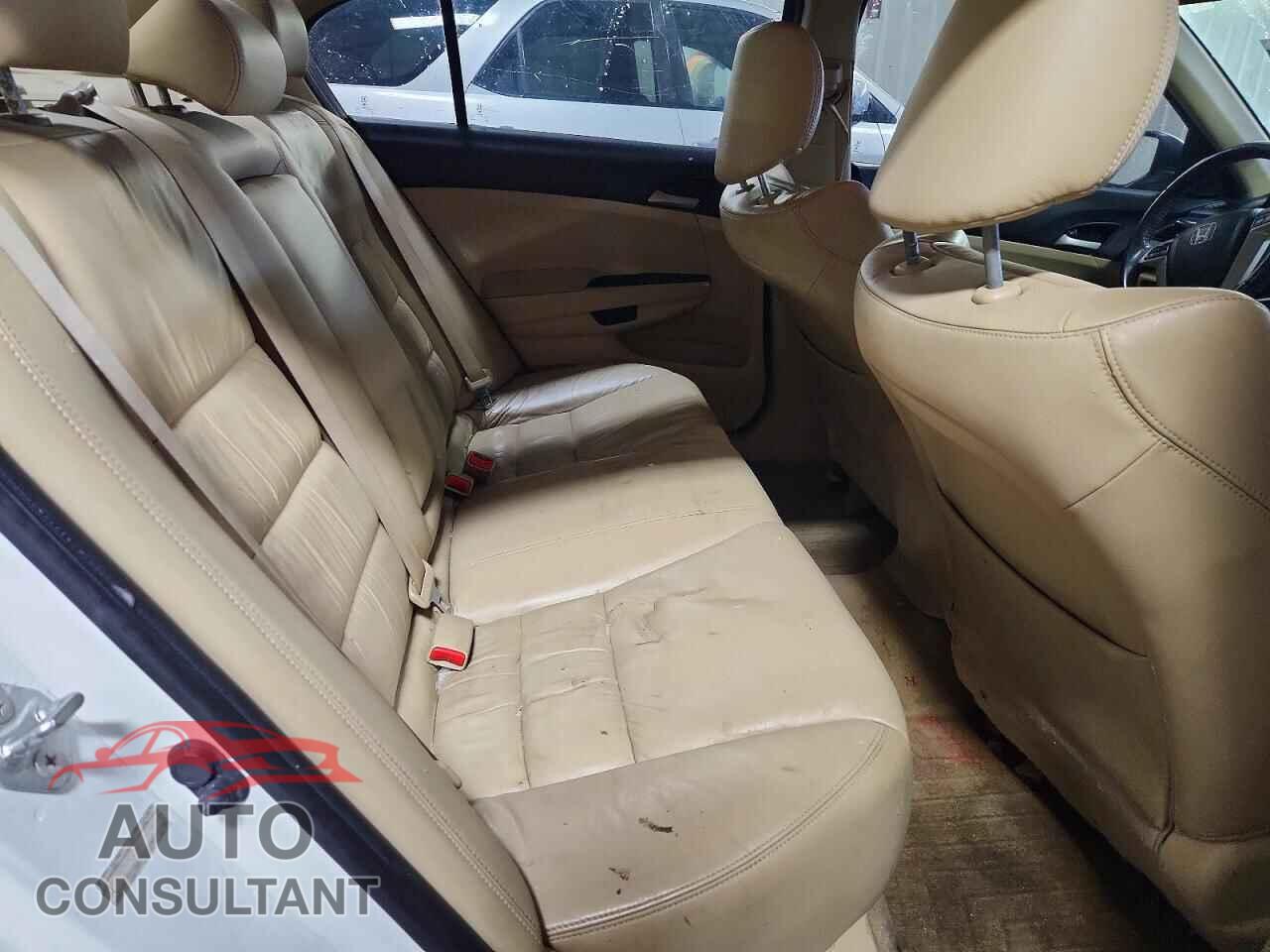 HONDA ACCORD 2011 - 1HGCP2F61BA107251