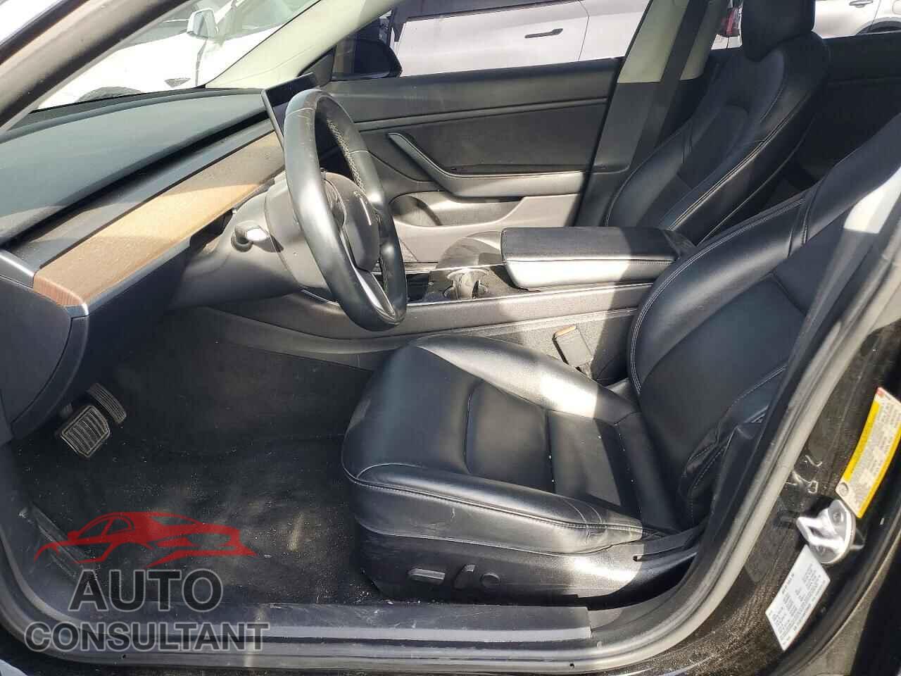 TESLA MODEL 3 2019 - 5YJ3E1EA5KF296689