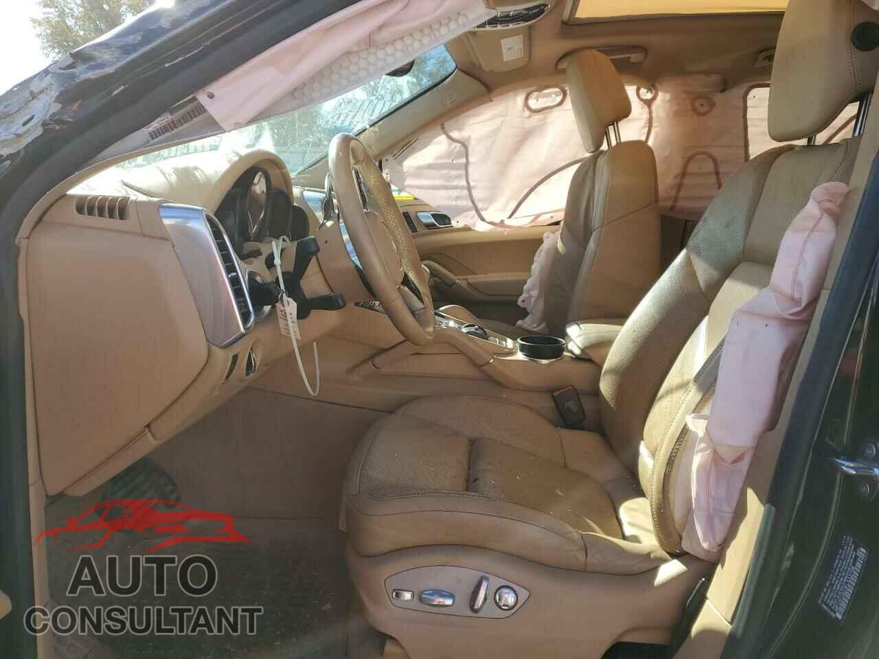 PORSCHE CAYENNE 2015 - WP1AF2A23FLA33708