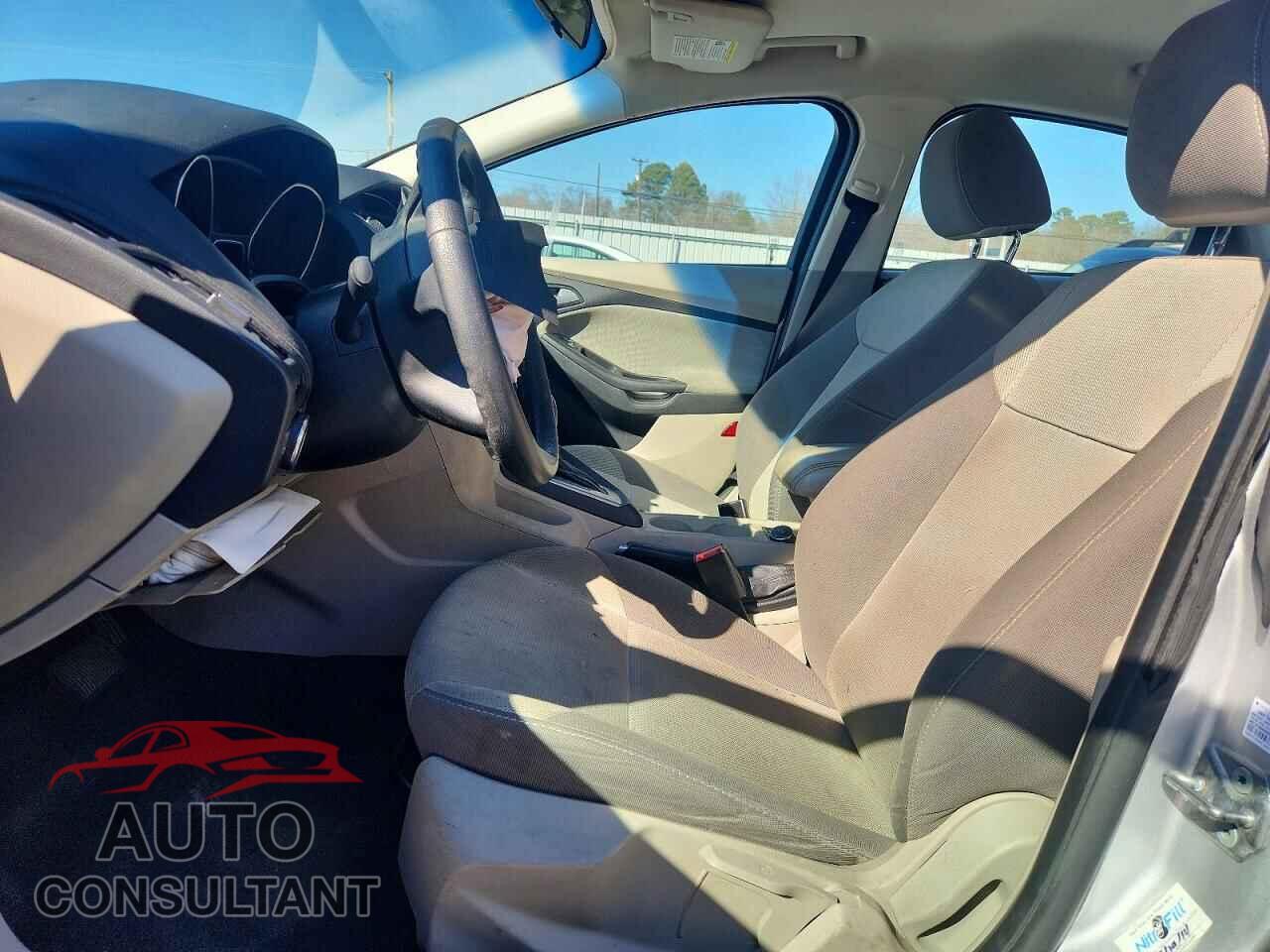 FORD FOCUS 2014 - 1FADP3F21EL378556