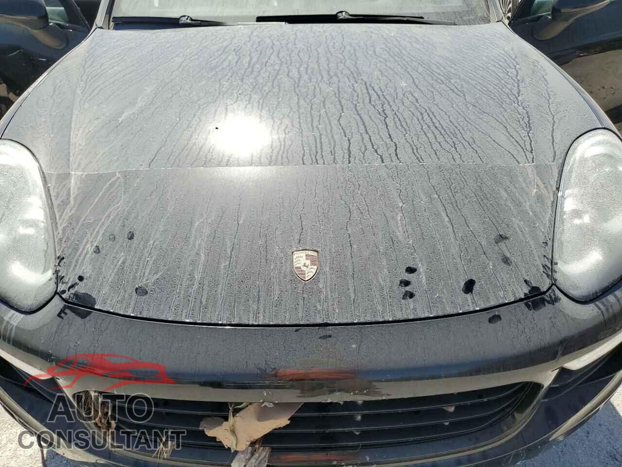 PORSCHE CAYENNE 2016 - WP1AA2A2XGLA10846