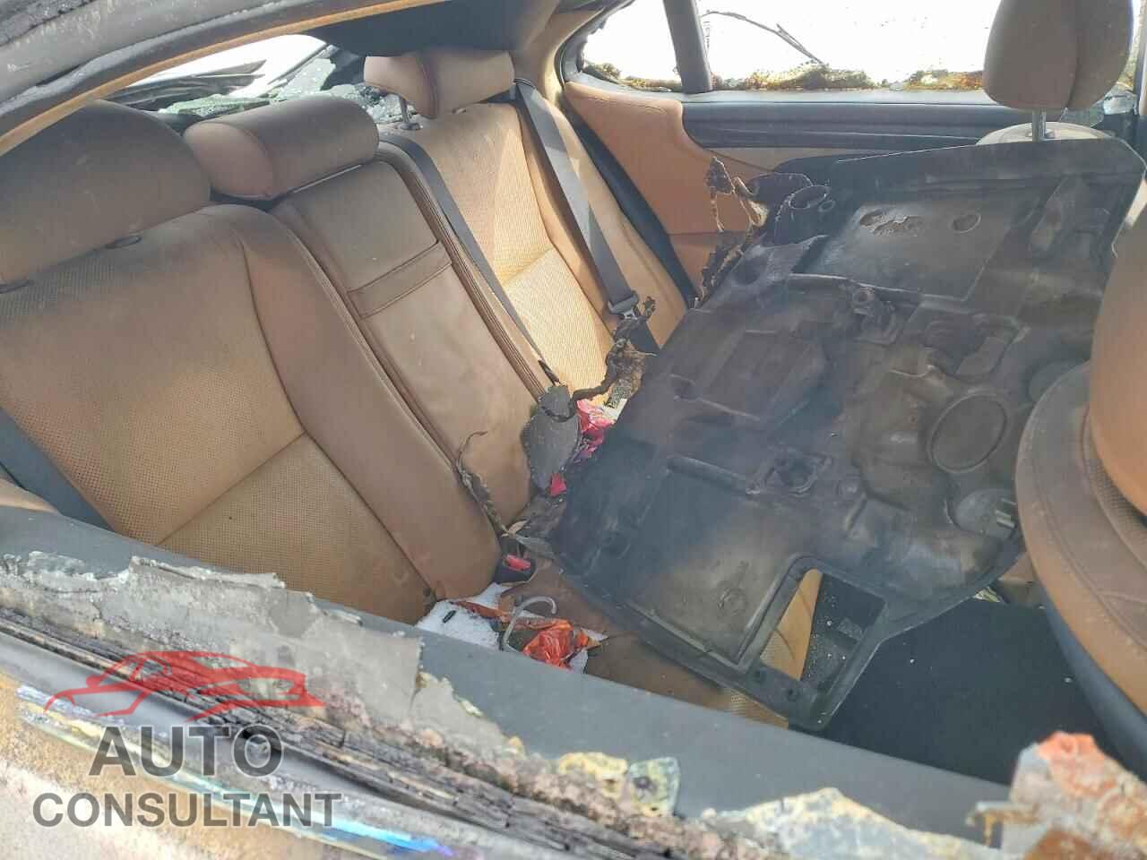 LEXUS LS460 2013 - JTHDL5EF2D5005582