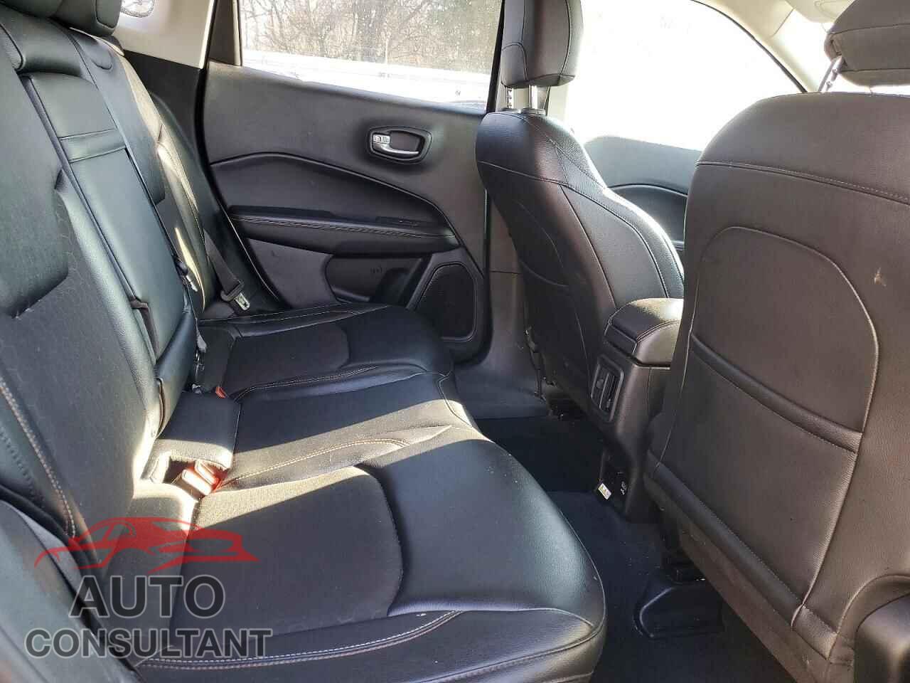 JEEP COMPASS 2017 - 3C4NJDBB3HT628397