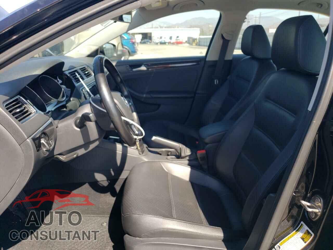 VOLKSWAGEN JETTA 2017 - 3VWL17AJ9HM406746