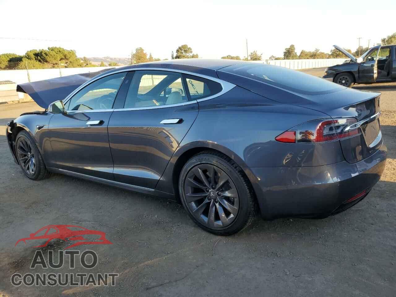 TESLA MODEL S 2020 - 5YJSA1E27LF415232
