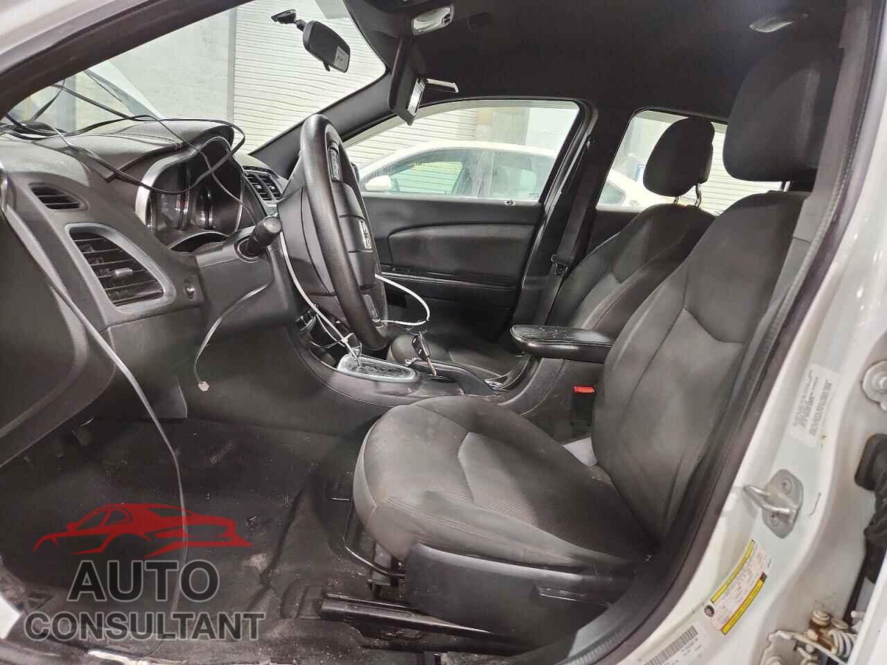 DODGE AVENGER 2013 - 1C3CDZAB0DN649221