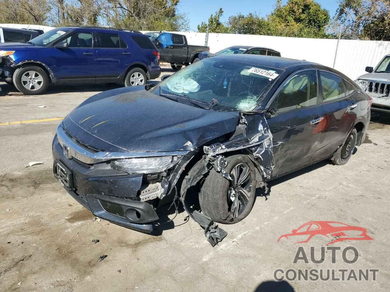 HONDA CIVIC 2018 - JHMFC1F93JX000613