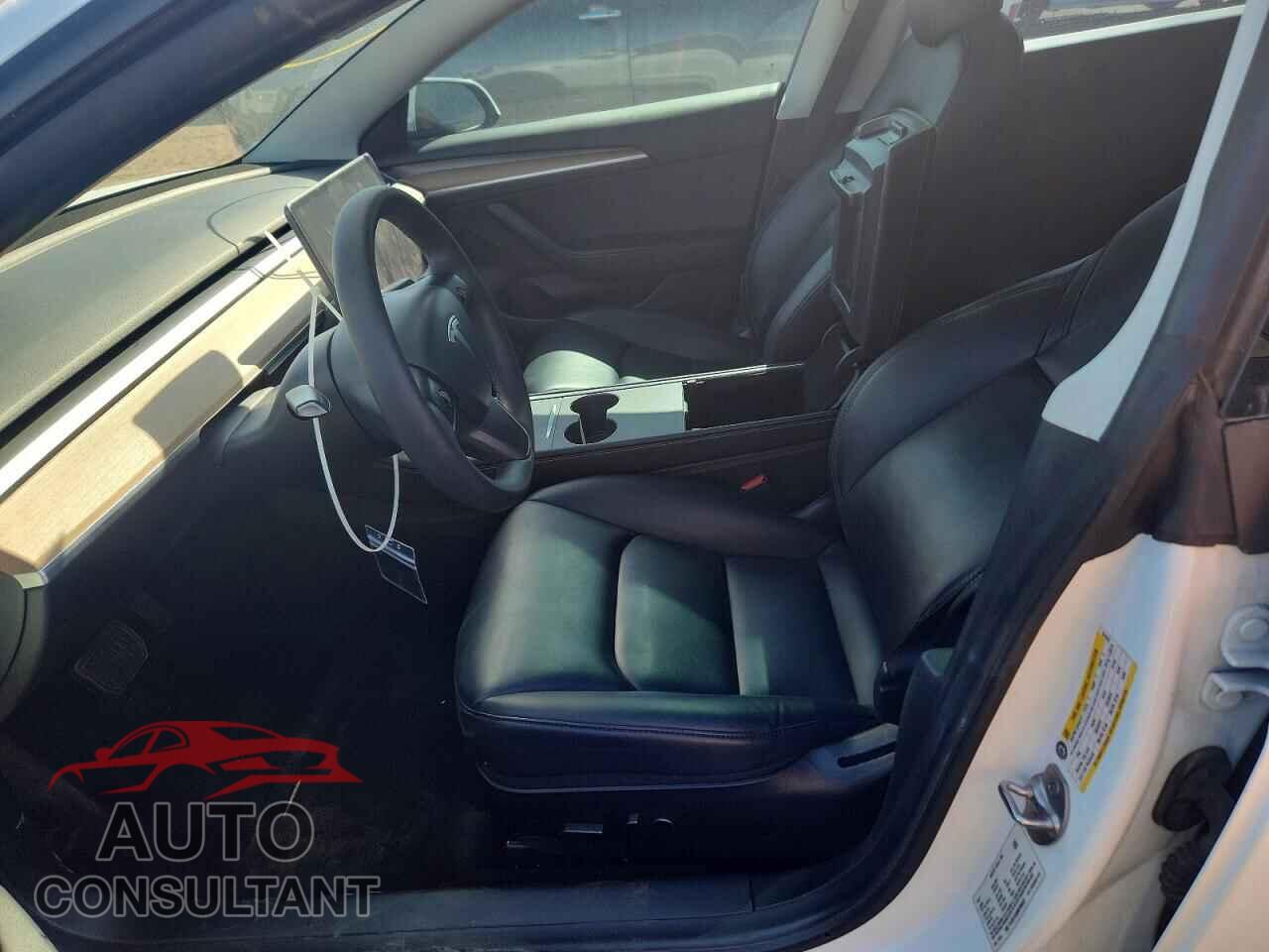 TESLA MODEL 3 2021 - 5YJ3E1EA8MF994832