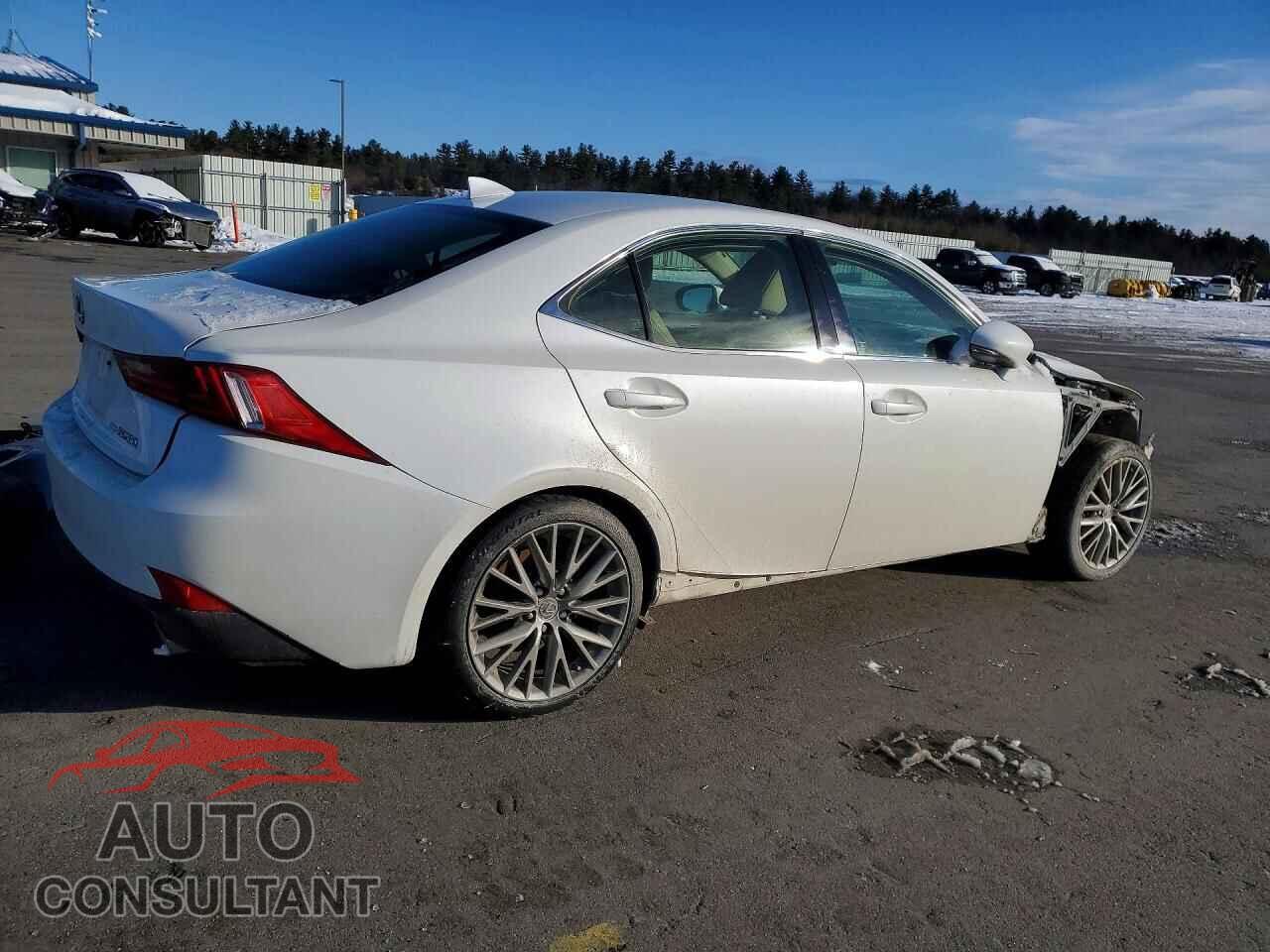 LEXUS IS 2014 - JTHCF1D23E5004615