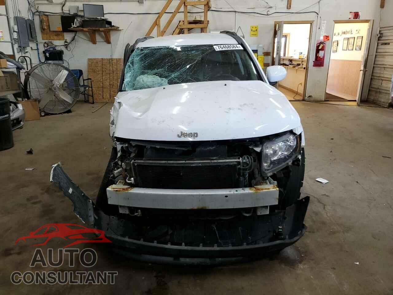 JEEP COMPASS 2016 - 1C4NJCEA2GD719632