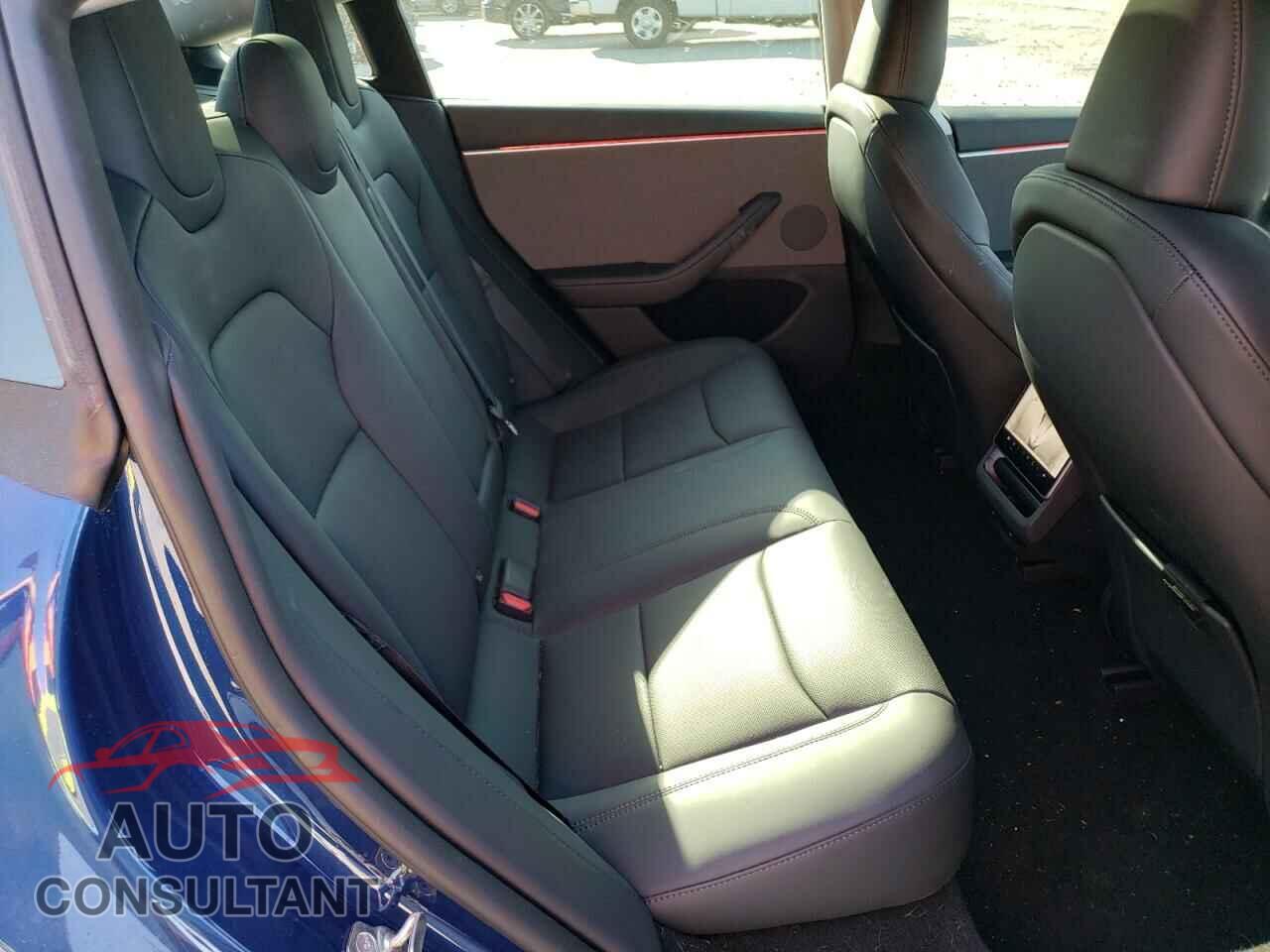 TESLA MODEL 3 2024 - 5YJ3E1EA9RF731675