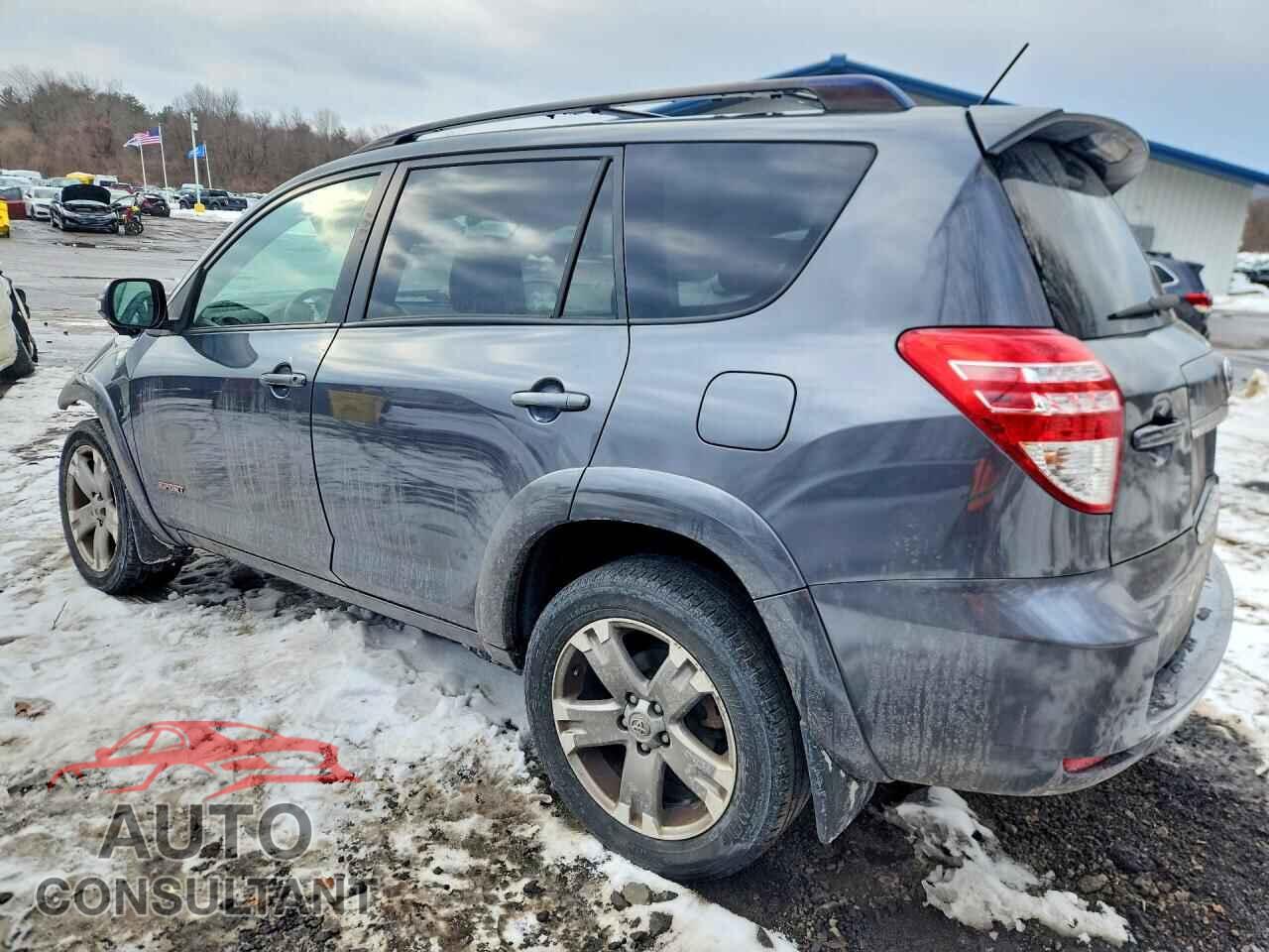 TOYOTA RAV4 2011 - JTMRF4DV8B5043316