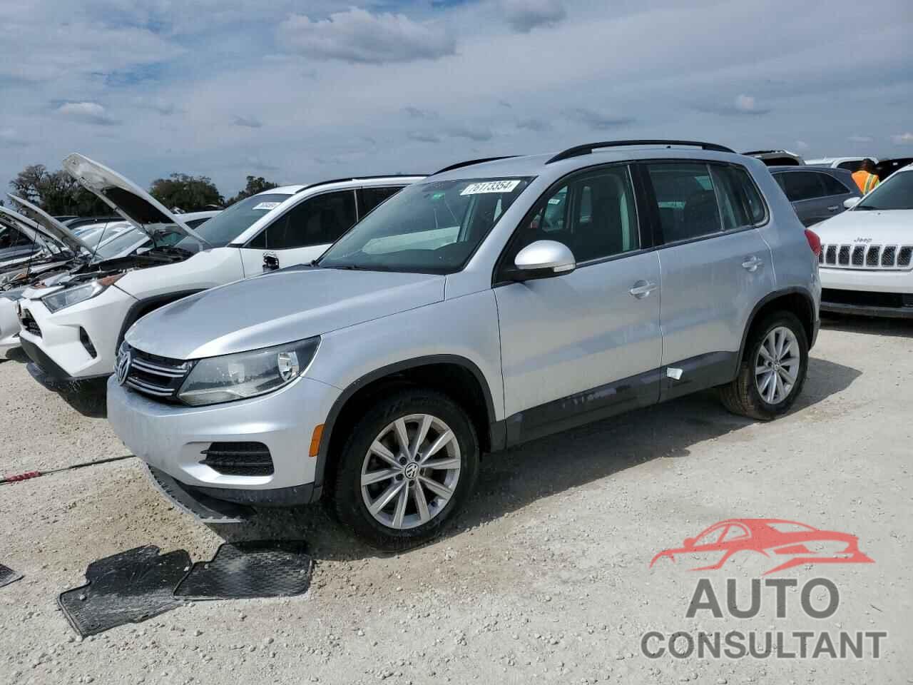 VOLKSWAGEN TIGUAN LIM 2018 - WVGAV7AX8JK001375