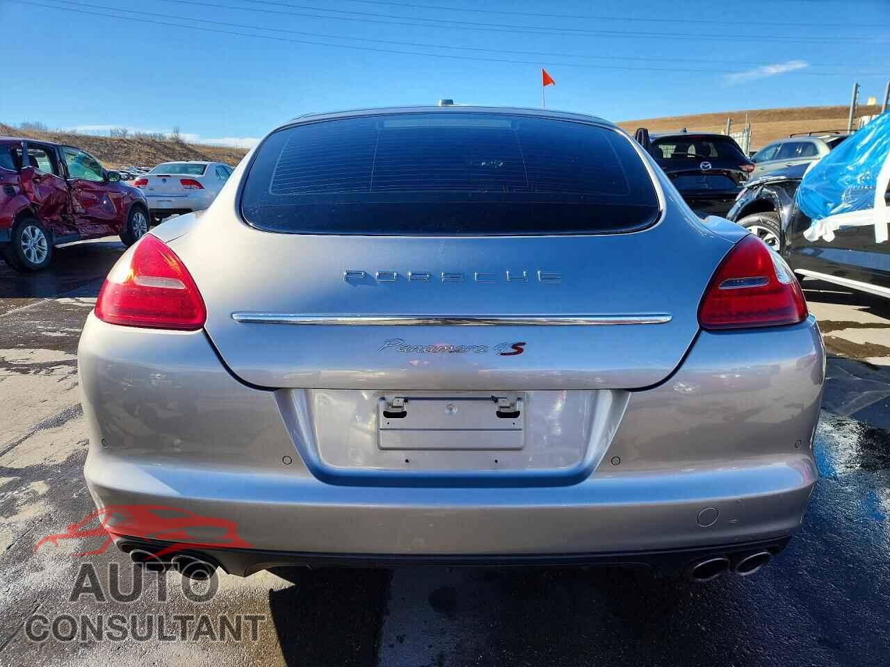 PORSCHE PANAMERA 2010 - WP0AB2A77AL061674