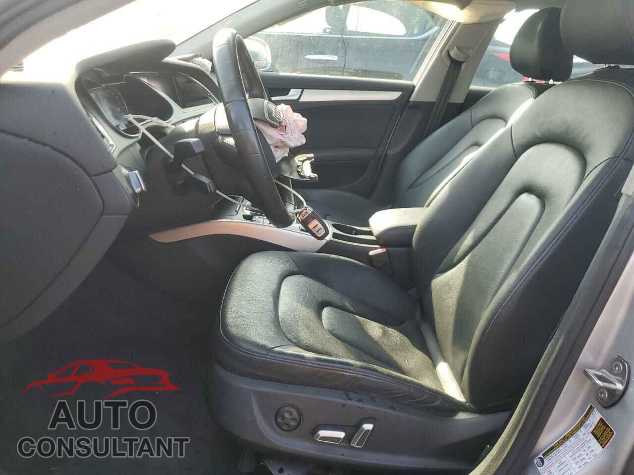 AUDI A4 2013 - WAUFFAFL2DN004976