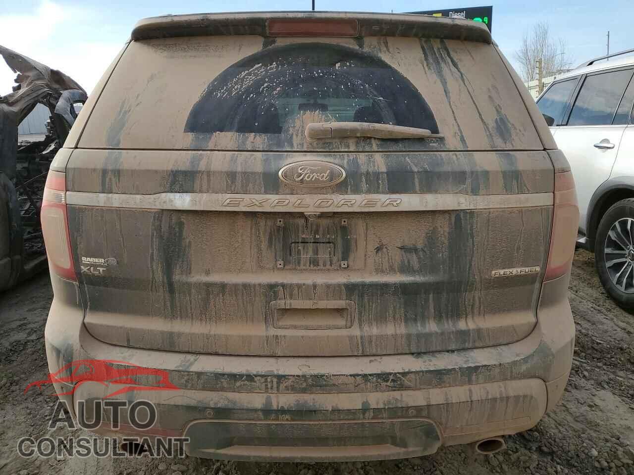 FORD EXPLORER 2015 - 1FM5K7D80FGA54578