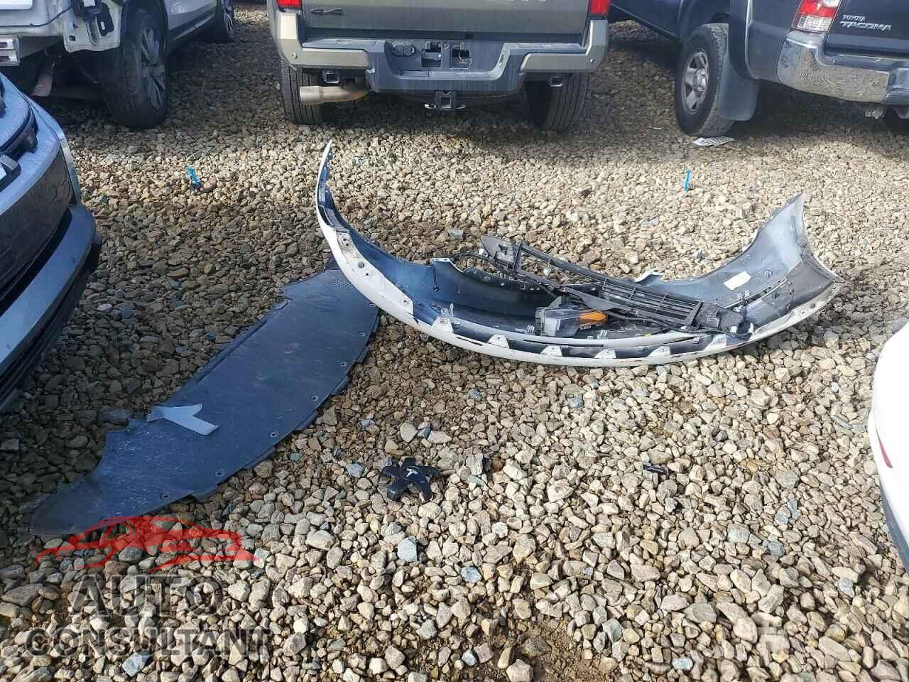 TESLA MODEL 3 2022 - 5YJ3E1EA2NF143028