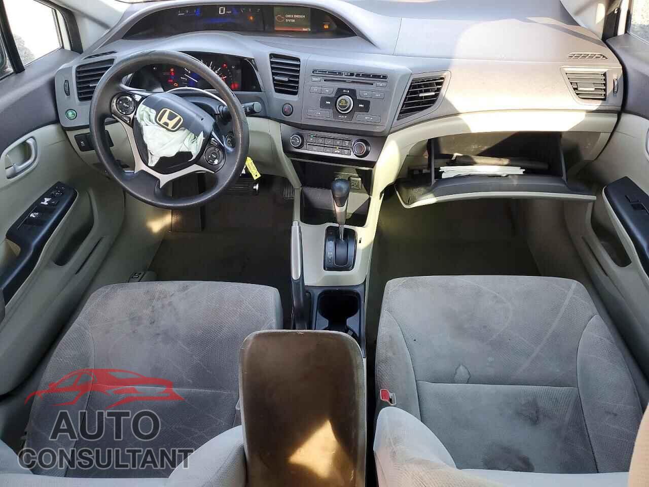 HONDA CIVIC 2012 - 2HGFB2F56CH577863