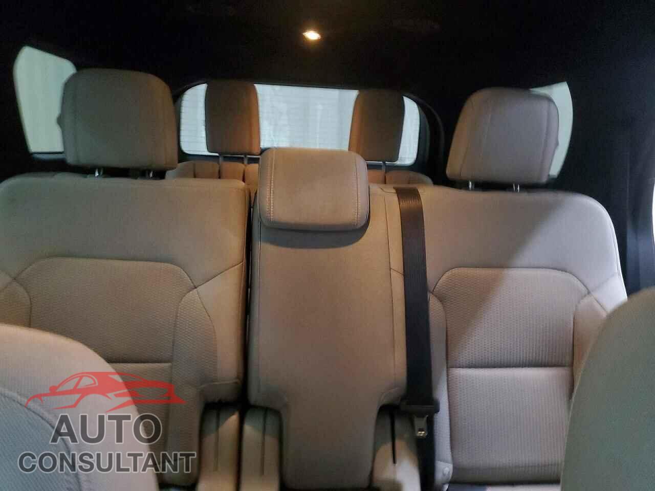 FORD EXPLORER 2018 - 1FM5K7D85JGB11754