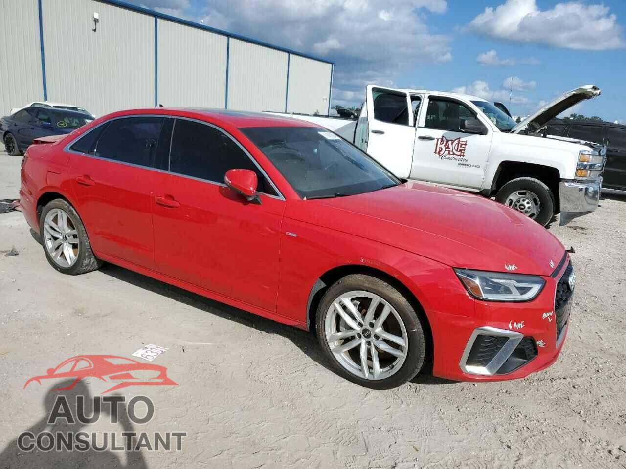 AUDI A4 2021 - WAUDAAF44MA041596