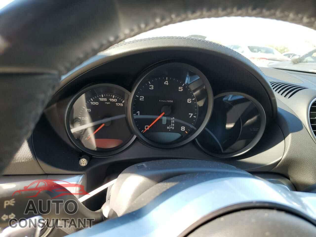 PORSCHE BOXSTER 2018 - WP0CA2A81JS211031