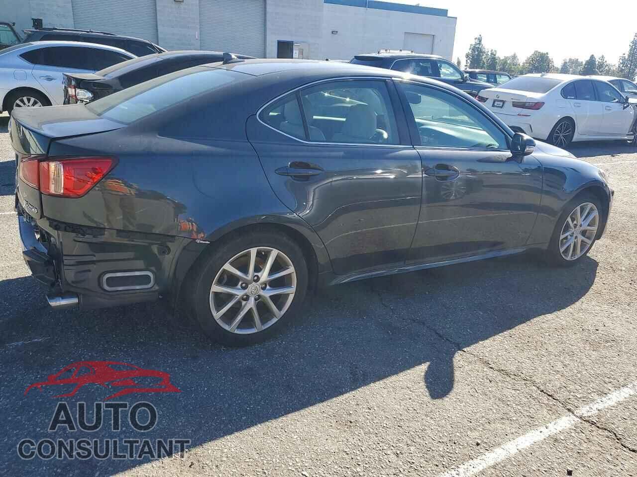 LEXUS IS 2011 - JTHBF5C21B5144856