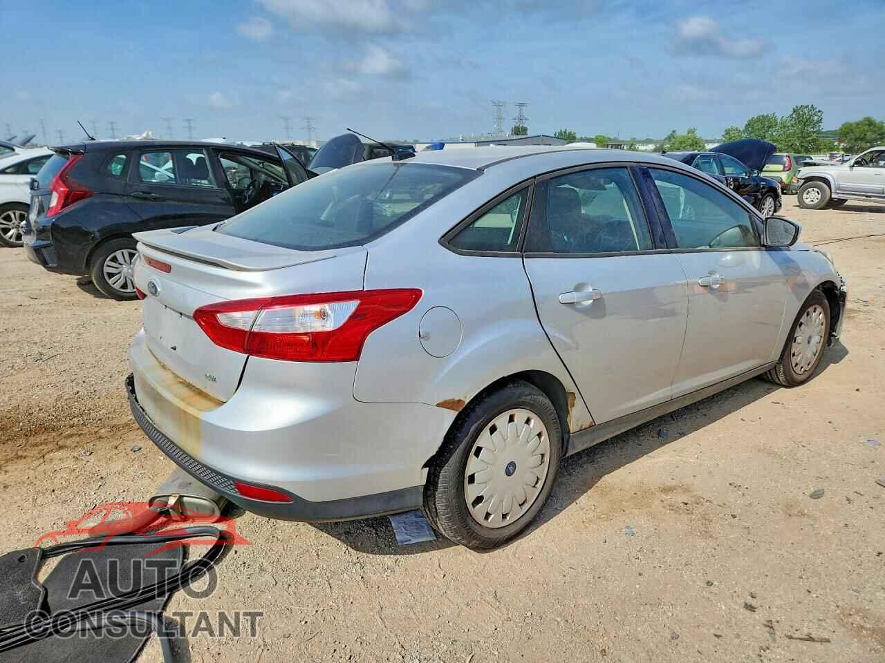 FORD FOCUS 2012 - 1FAHP3F20CL282948