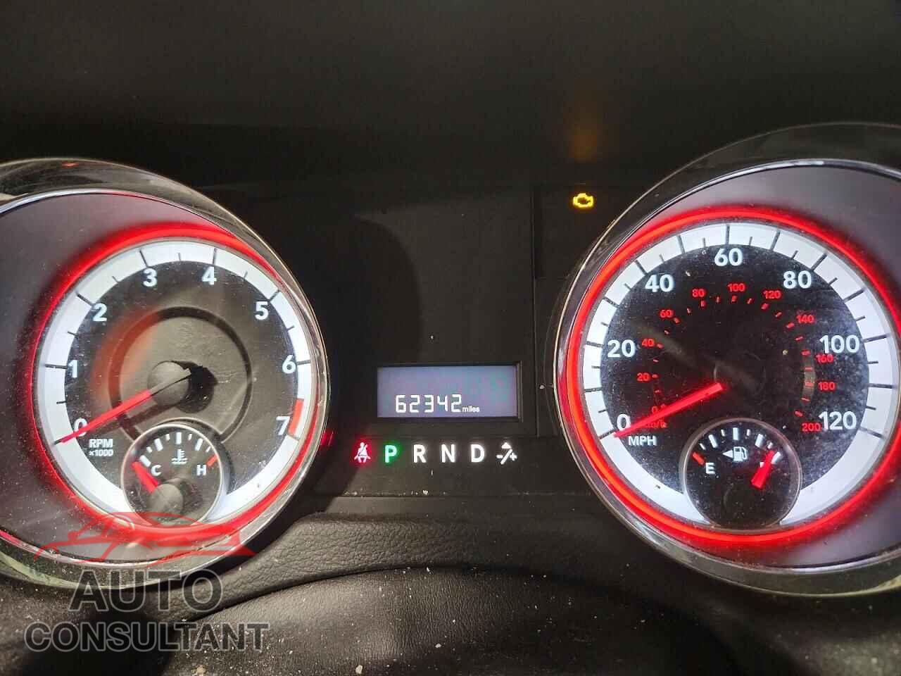 DODGE CARAVAN 2013 - 2C4RDGBG4DR593436
