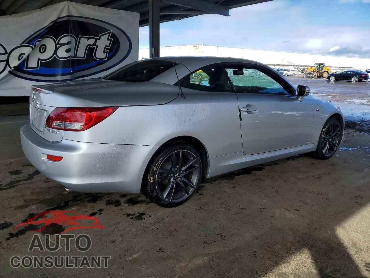 LEXUS IS 2013 - JTHFE2C21D2509043