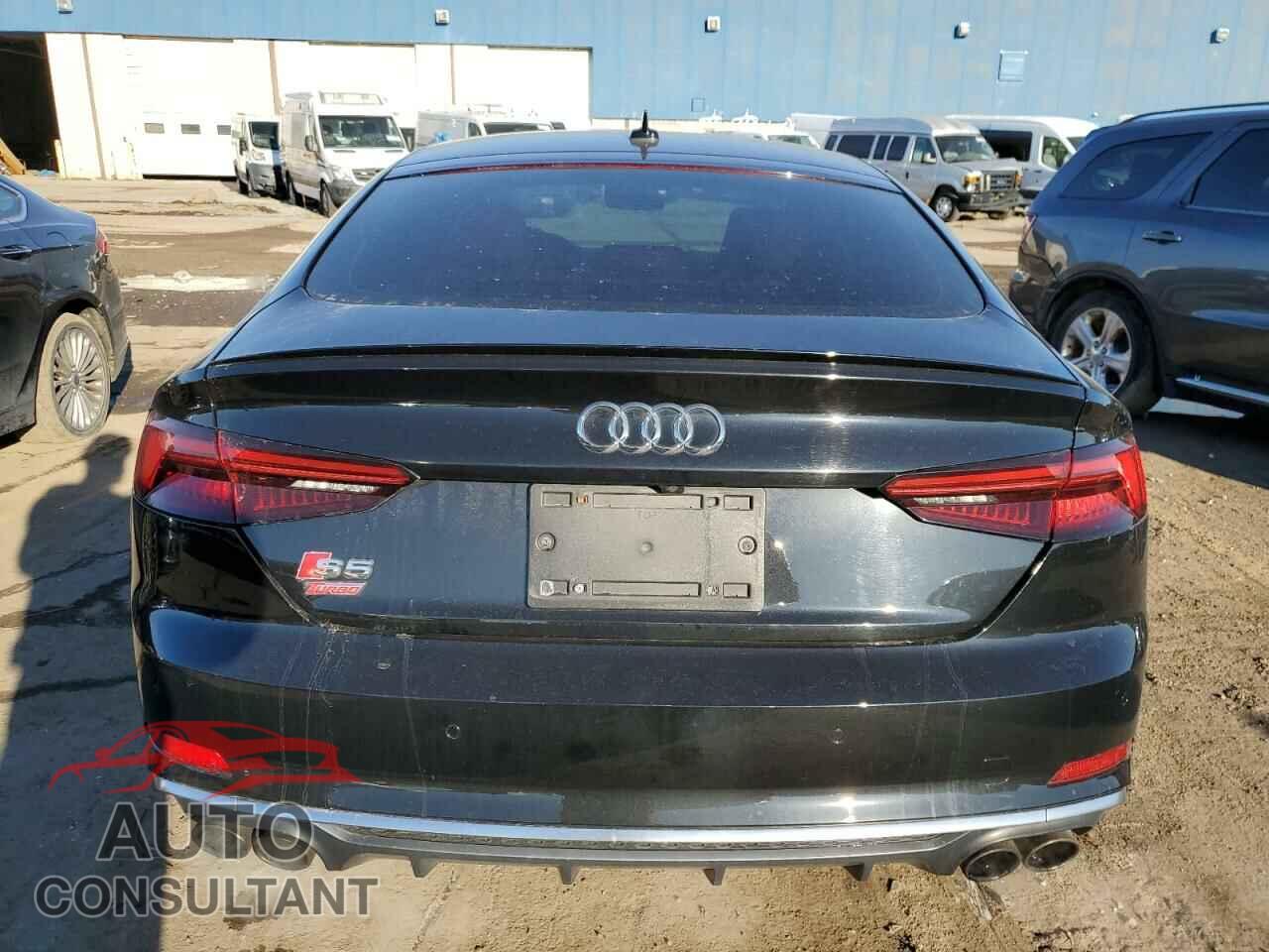 AUDI S5/RS5 2018 - WAUB4CF56JA081435