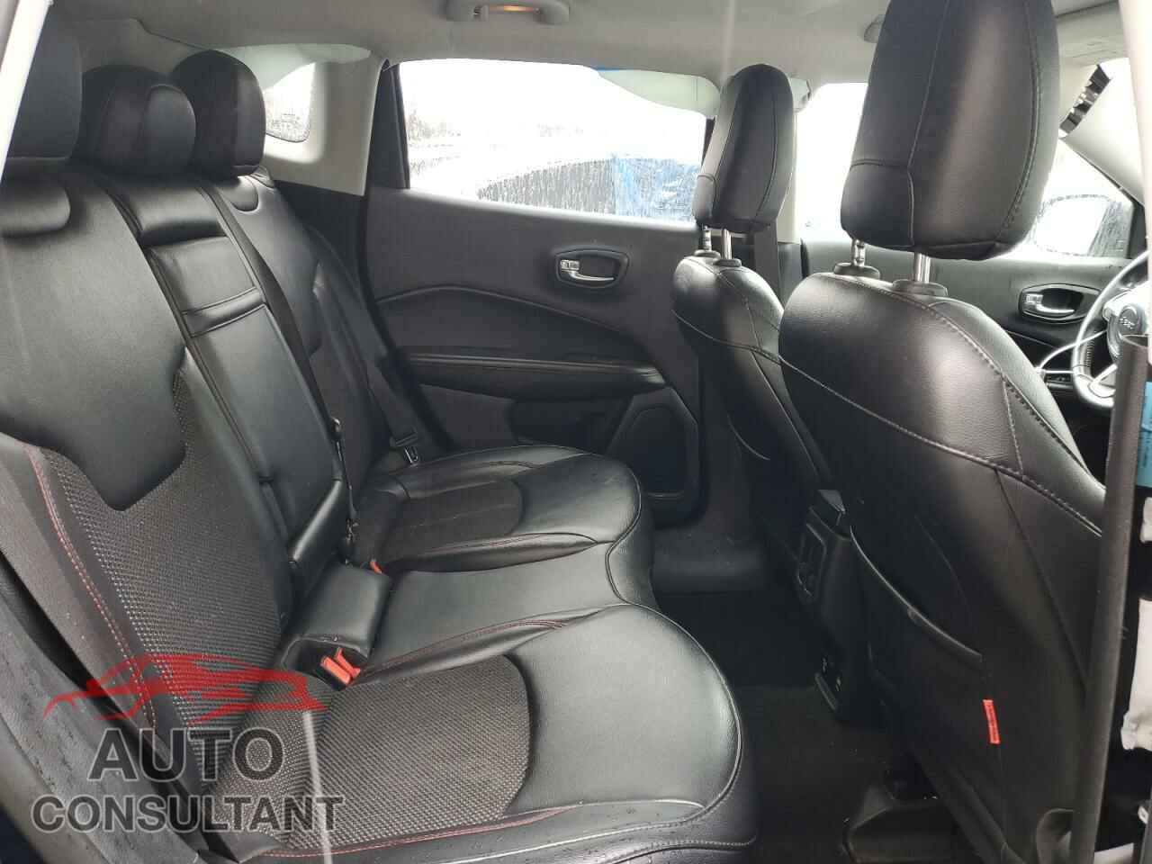 JEEP COMPASS 2019 - 3C4NJDDB2KT744792