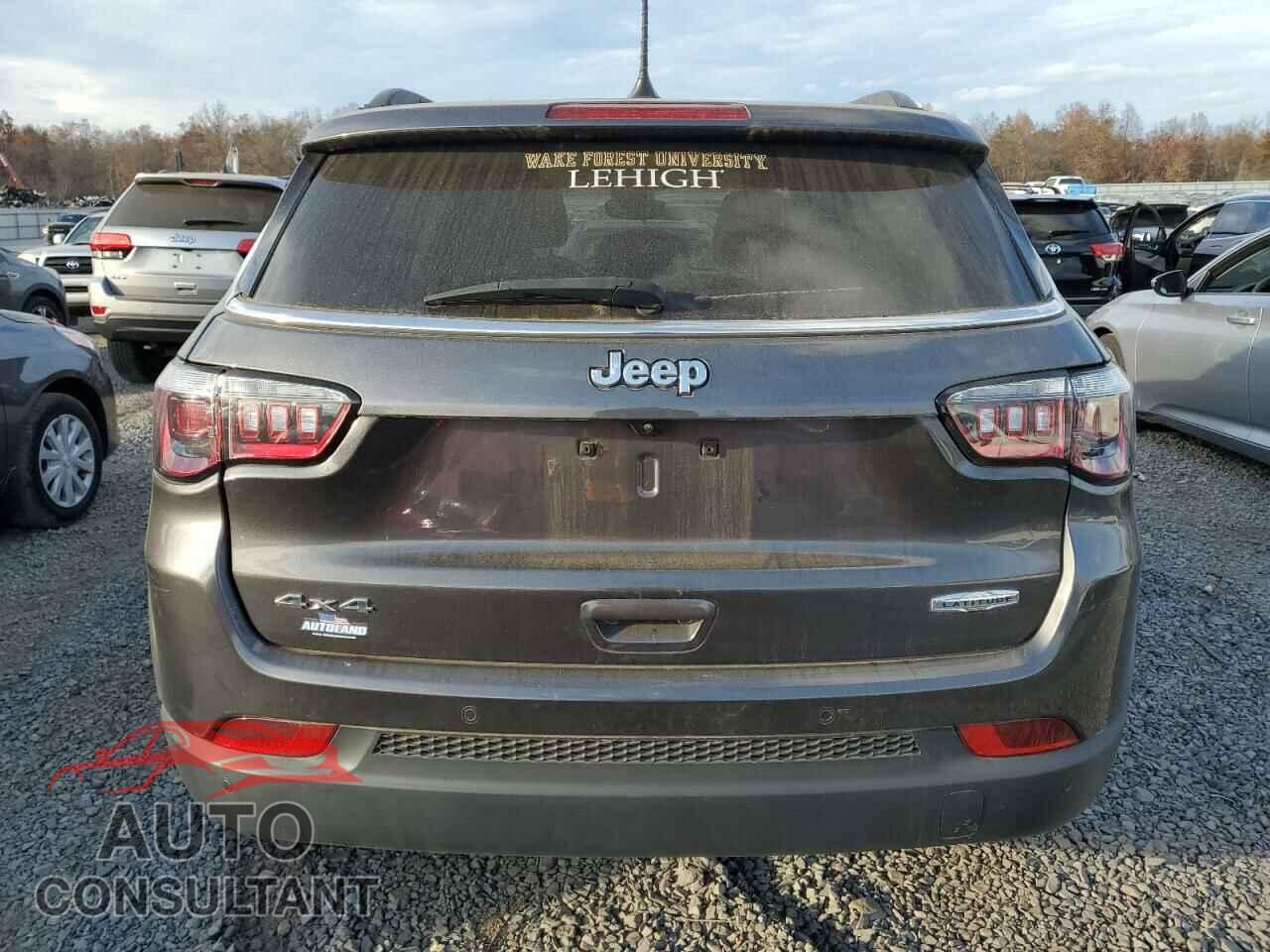 JEEP COMPASS 2022 - 3C4NJDBB0NT120027