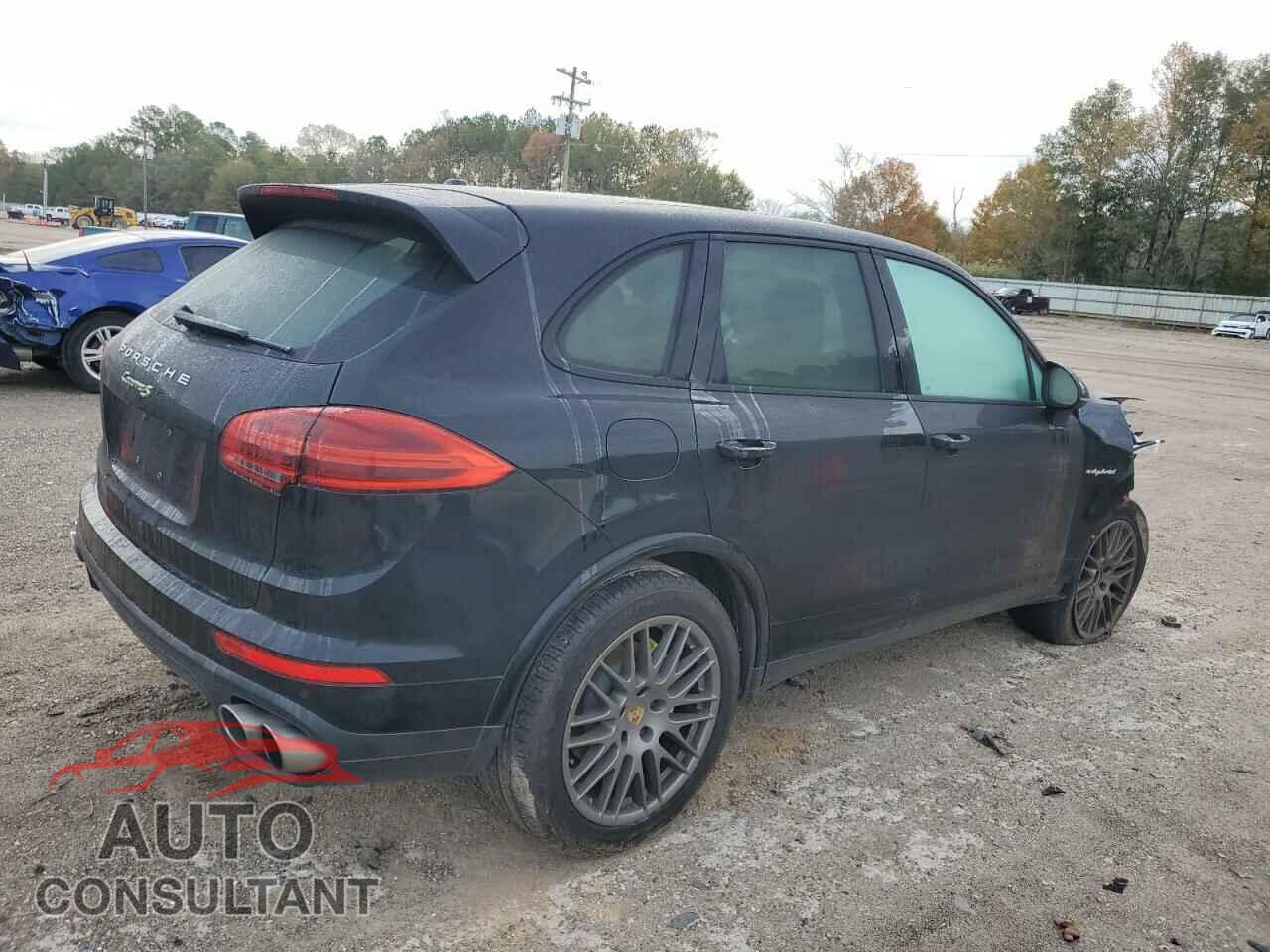 PORSCHE CAYENNE 2017 - WP1AE2A29HLA69456