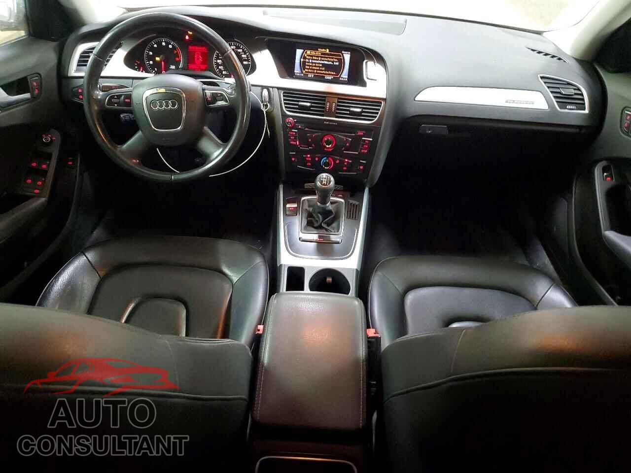 AUDI A4 2012 - WAUDFAFL4CA117552