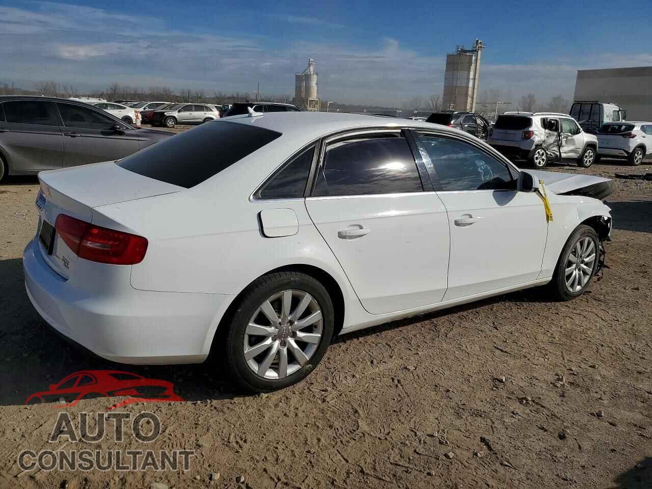 AUDI A4 2013 - WAUBFAFL8DN022574