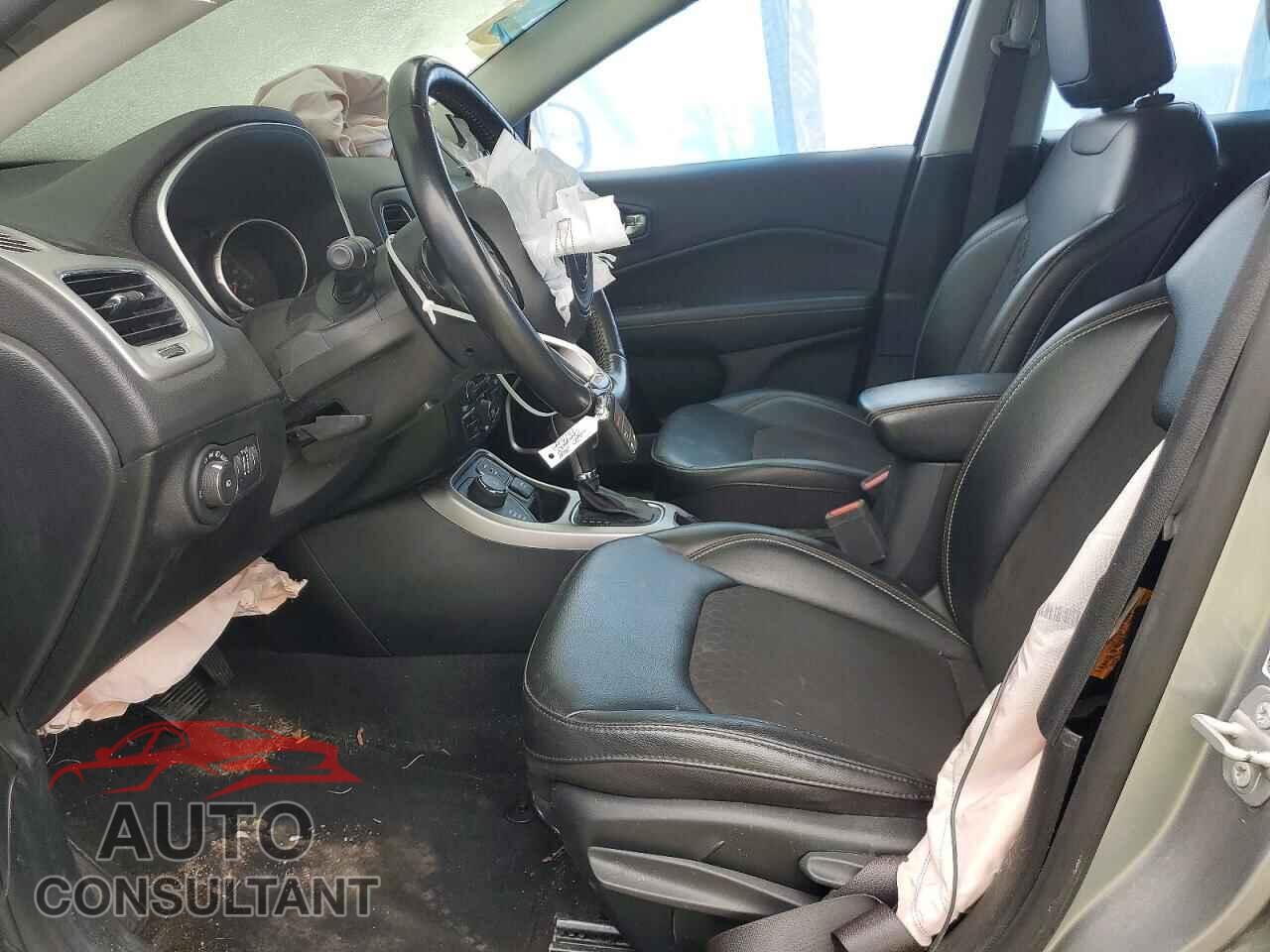 JEEP COMPASS 2020 - 3C4NJDBB4LT228759