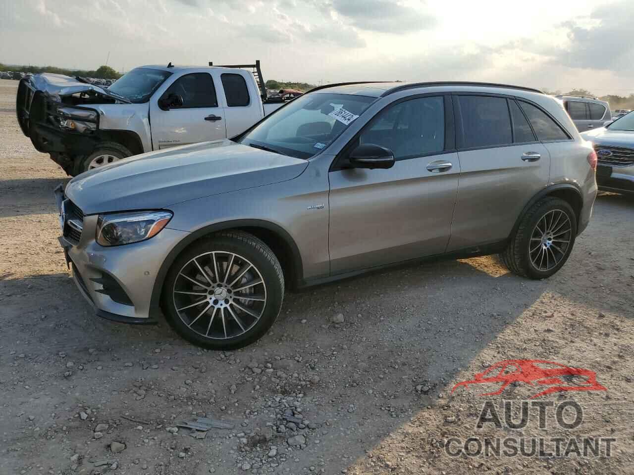 MERCEDES-BENZ GLC-CLASS 2019 - WDC0G6EB0KF493262