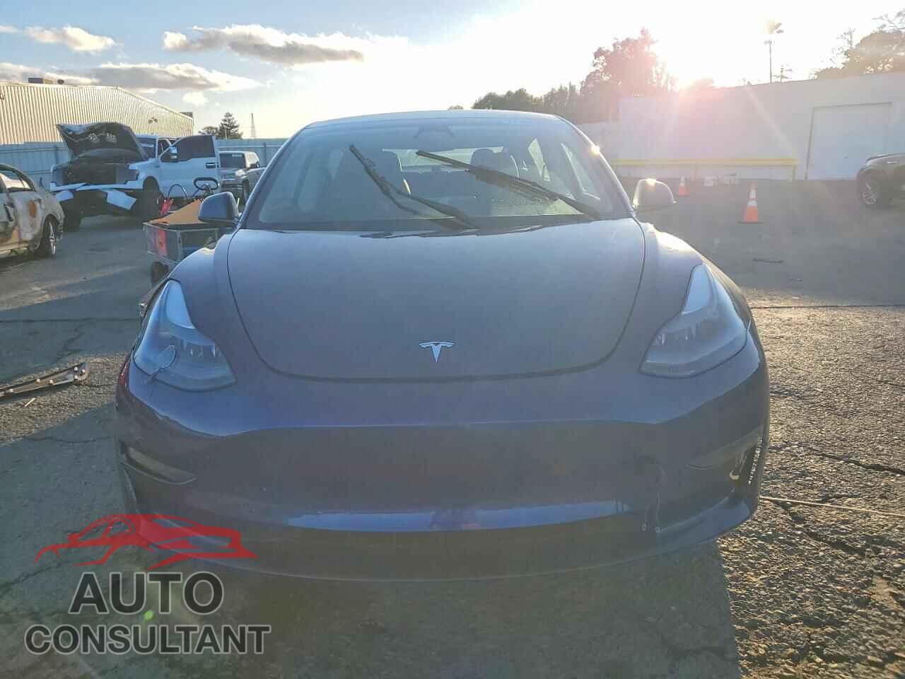 TESLA MODEL 3 2023 - 5YJ3E1EA0PF646544