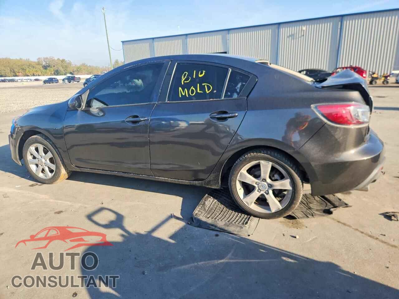 MAZDA 3 2011 - JM1BL1VF9B1496836