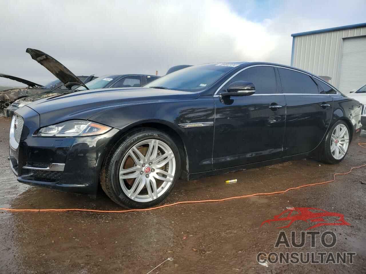JAGUAR XJ 2017 - SAJWJ2GD9H8W07458