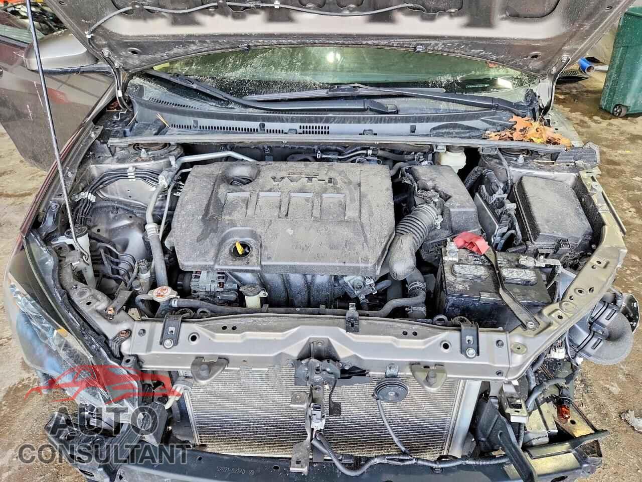 TOYOTA COROLLA 2019 - 2T1BURHEXKC190870
