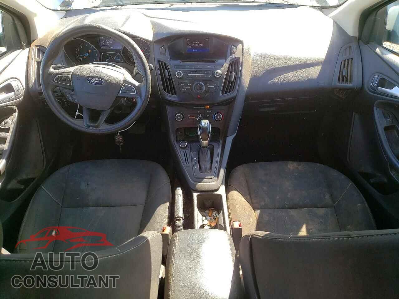 FORD FOCUS 2016 - 1FADP3K23GL345003