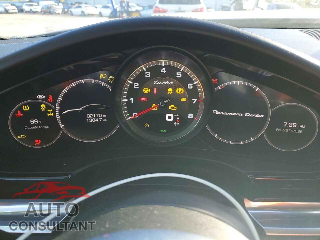 PORSCHE PANAMERA 2017 - WP0AF2A78HL152953