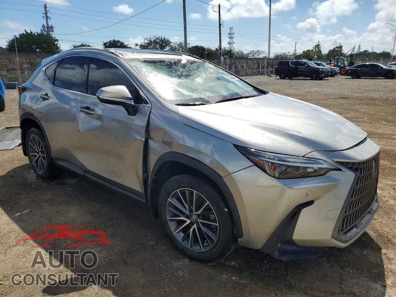LEXUS UNKNOWN 2022 - 2T2GDCAZ2NC001130