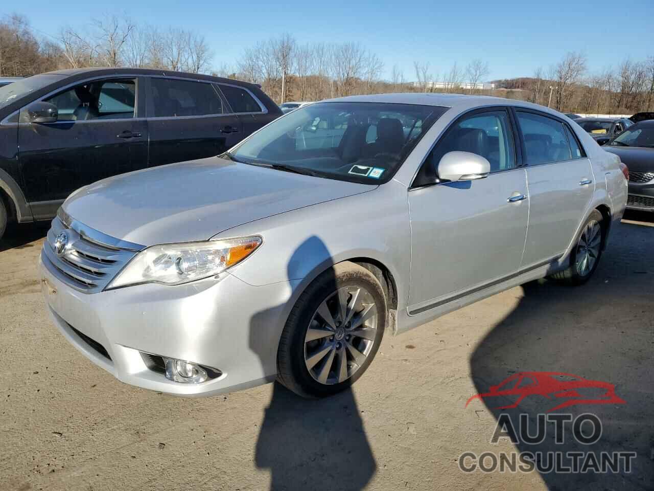 TOYOTA AVALON 2011 - 4T1BK3DB5BU373963