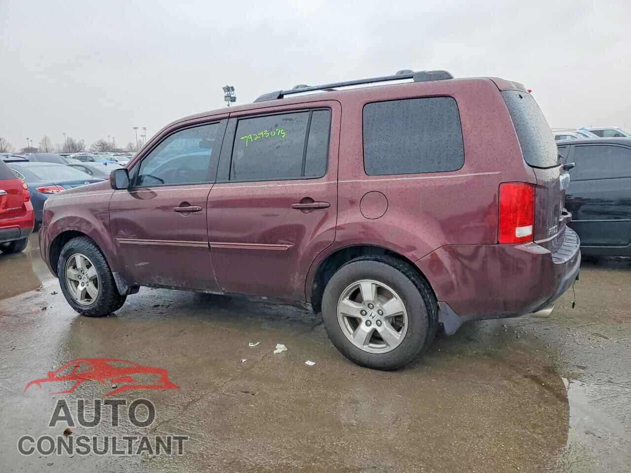 HONDA PILOT 2009 - 5FNYF48599B005107