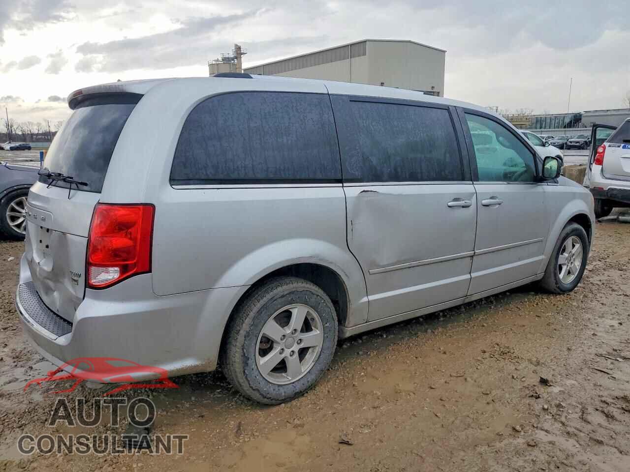 DODGE CARAVAN 2011 - 2D4RN5DG8BR662224