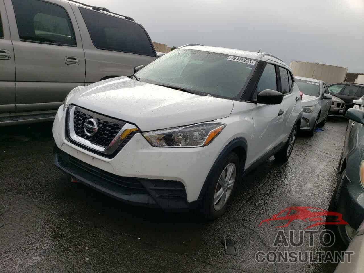 NISSAN KICKS 2018 - 3N1CP5CU0JL522428