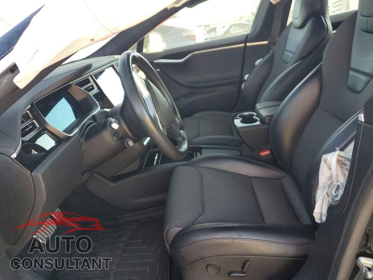 TESLA MODEL S 2017 - 5YJSA1E10HF209989