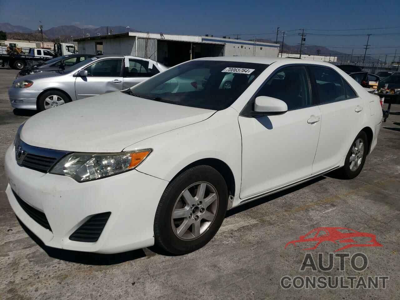 TOYOTA CAMRY 2013 - 4T4BF1FK7DR296768
